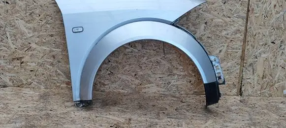 Audi A2 Fender 8Z0821022C