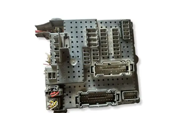 Volvo V70 Fuse box set 30786648