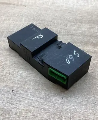 Volvo XC70 ESP (stability system) control unit P8691998