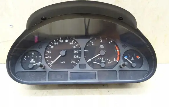 Speedometer (instrument cluster)