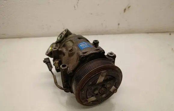 Volvo V50 Air conditioning (A/C) compressor (pump) 31291882