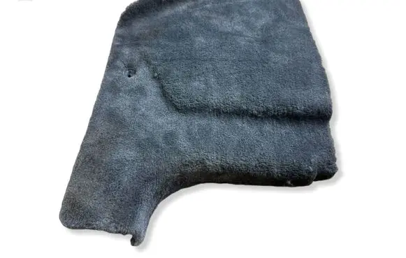 Mercedes-Benz SL R230 Foot area side trim A2306800280