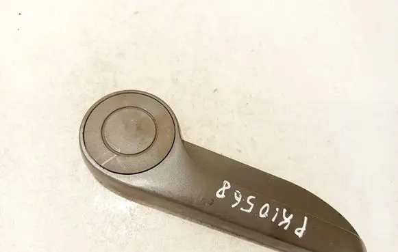 Nissan Note (E11) Rear seat side bottom trim 