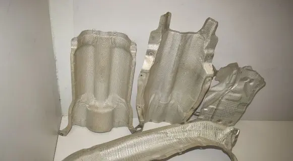 BMW 5 F10 F11 Heat shield in engine bay 7227524 7202858 7185246