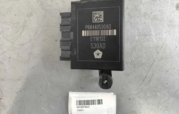 Ram 1500 Parking PDC control unit/module 68440530ad