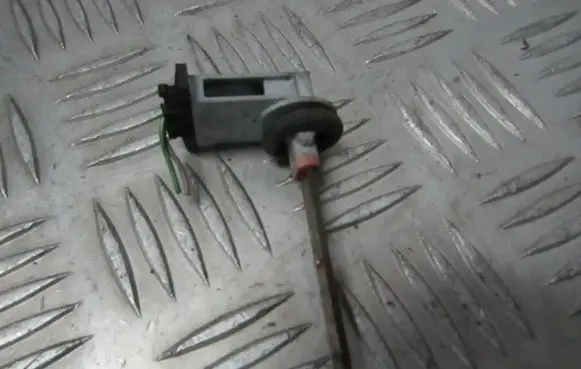 Interior temperature sensor