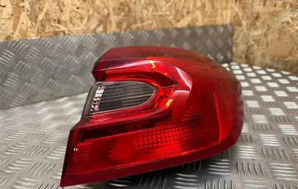 Ford Fiesta Rear/tail lights H1BB13404AF