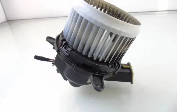 Fiat 500L Heater fan/blower 5R2430100