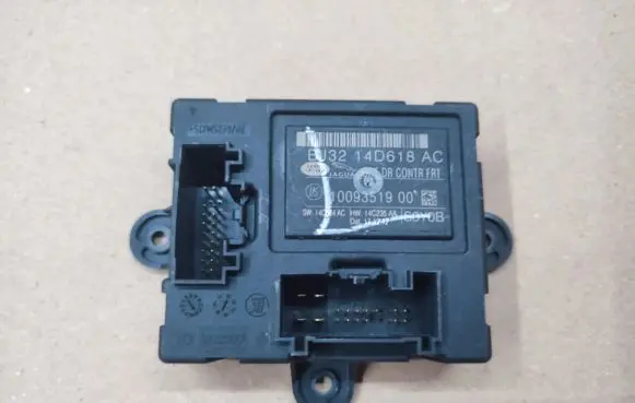 Land Rover Range Rover Sport L320 Door control unit/module BJ3214D618AC