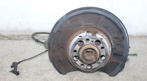 Mercedes-Benz SL R230 Rear wheel hub spindle/knuckle 