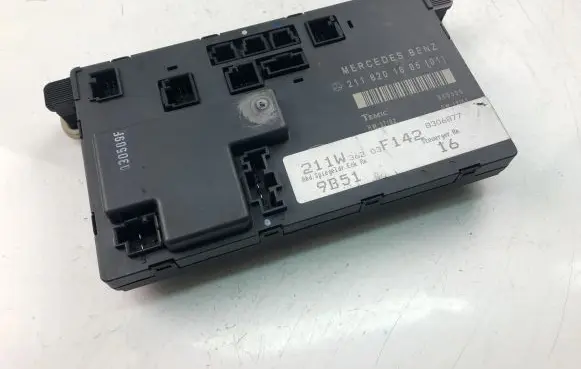 Mercedes-Benz E W211 Other control units/modules 2118201685