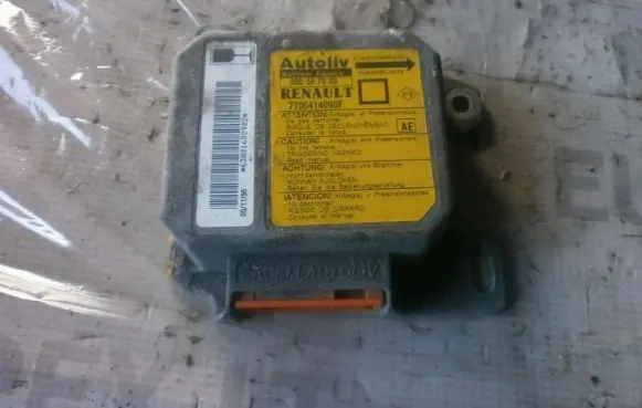 Renault Megane I Airbag control unit/module 550347500 7700414090f