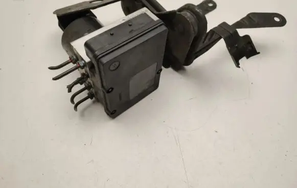 Mercedes-Benz ML W164 ABS Pump A1645450916