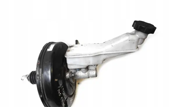 Hyundai i40 Brake booster