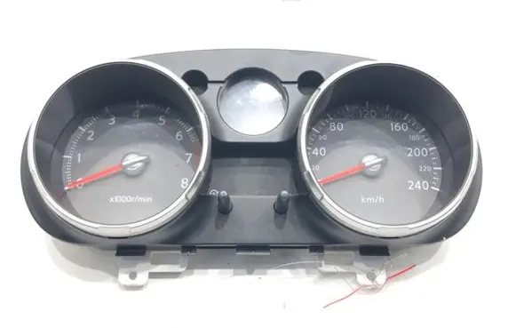 Nissan Qashqai Speedometer (instrument cluster) JD01E