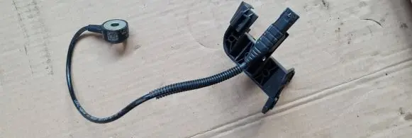 Detonation knock sensor