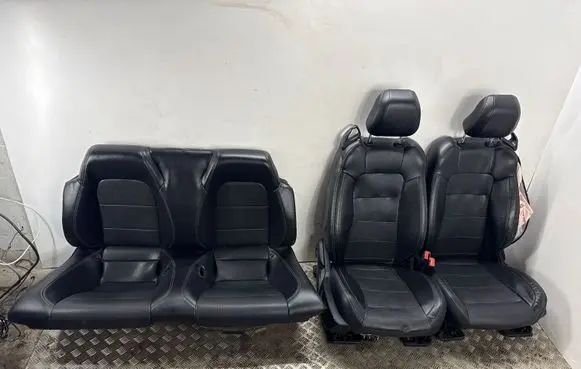 Ford Mustang VI Seat set FR3Z7666800B FR3Z7663804DG FR3Z76613A38B