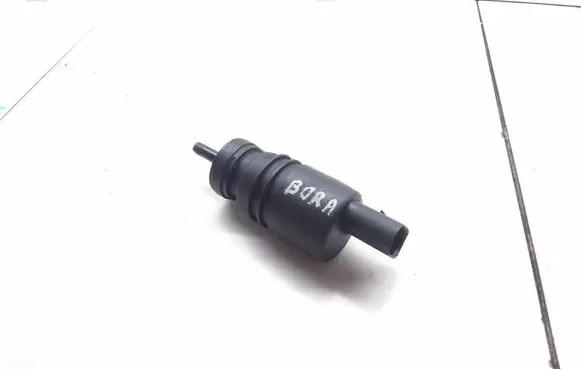 Volkswagen Bora Windscreen/windshield washer pump