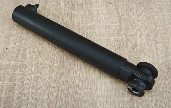 BMW X5 G05 Tailgate/trunk strut/damper 7473097