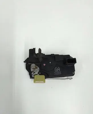 Opel Astra H Rear door lock 13128115
