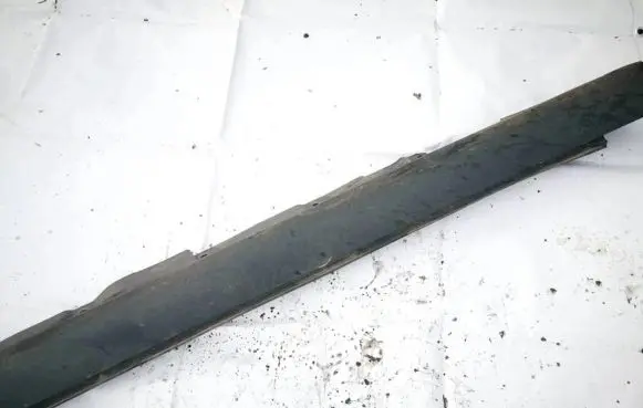 Toyota Avensis T250 Sill 7585105010 75851-05010