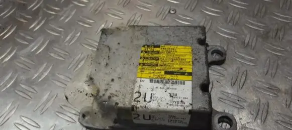 Toyota Avensis T250 Airbag control unit/module 8917005190 89170-05190