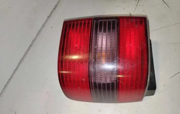 Volkswagen PASSAT B4 Rear/tail lights 3A9945112B