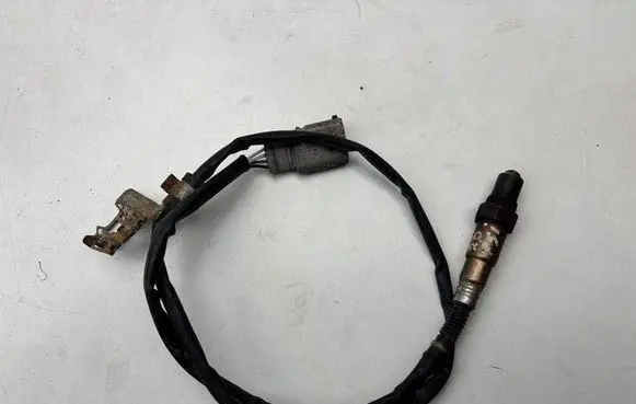 Volkswagen PASSAT B6 Lambda probe sensor 06F906262AD