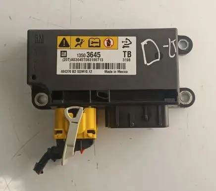 Opel Insignia A Airbag control unit/module 13503645
