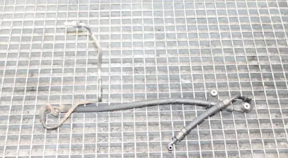 Jeep Grand Cherokee (WK) Power steering hose/pipe/line
