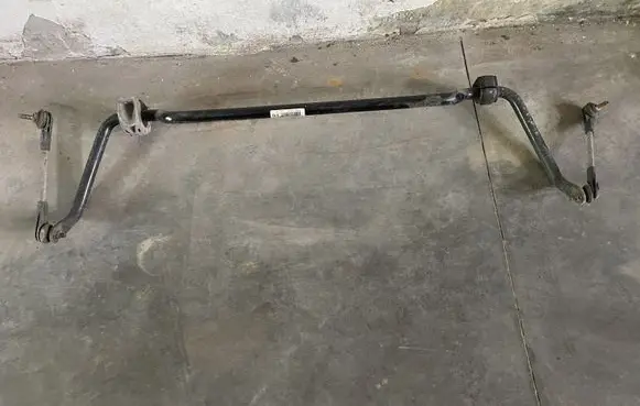 Front anti-roll bar/sway bar