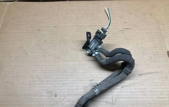 Suzuki Vitara (LY) Exhaust gas pressure sensor 0281006287 55241075 150304T1733F