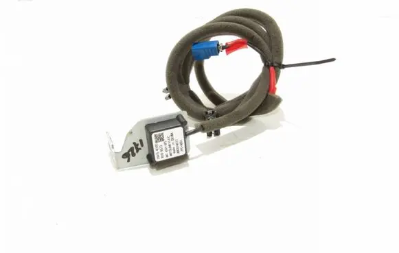 Nissan Qashqai Aerial antenna amplifier 25975