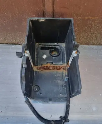 Ford Focus Battery box tray AM5110723AB