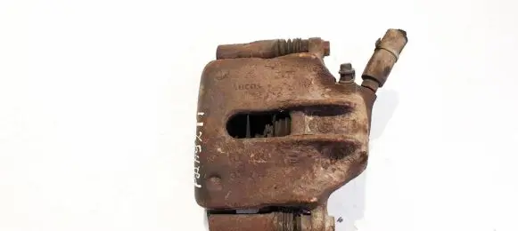 Renault Laguna I Front brake caliper