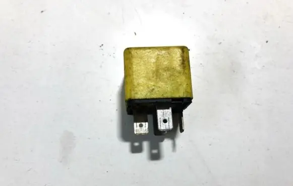 Fiat Bravo - Brava Other relay 82461739