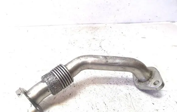 Volkswagen Transporter - Caravelle T5 EGR valve line/pipe/hose 036131521
