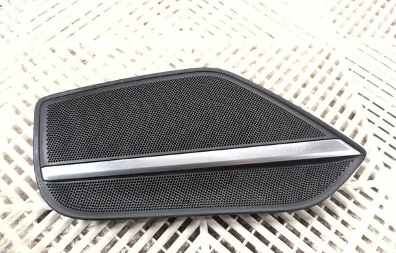 Audi A8 S8 D5 Side speaker trim/cover 4N0868152A 9048501R
