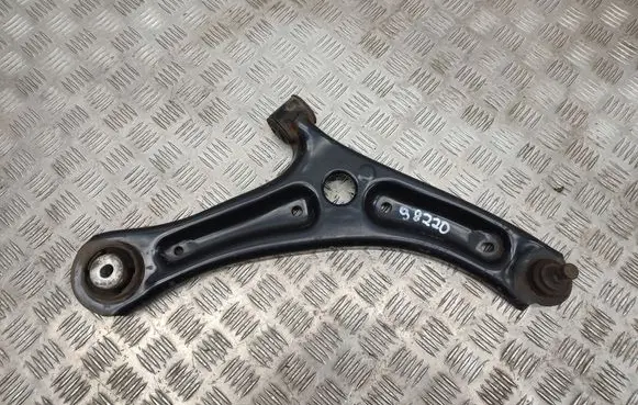 Ford Ecosport Front lower control arm/wishbone GN153042