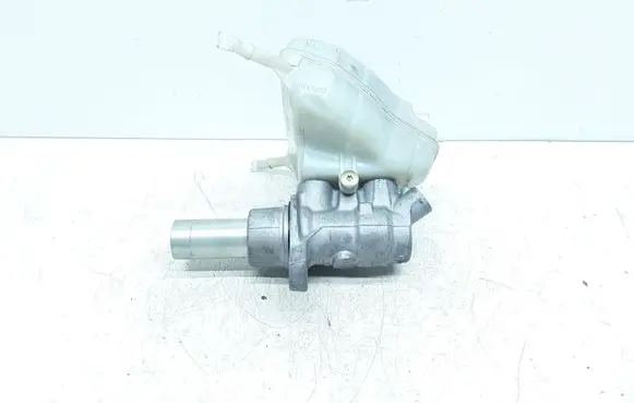 Mercedes-Benz C W205 Master brake cylinder A2054300002