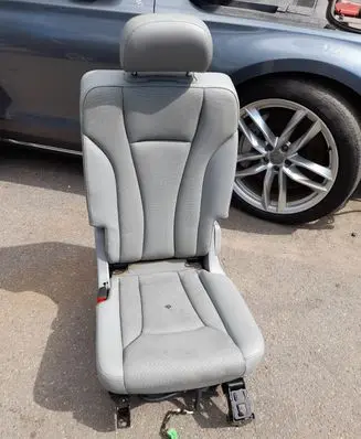 Audi Q7 4M Rear seat 