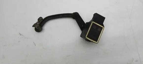 Mercedes-Benz GL X164 Air suspension front height level sensor A0105427717