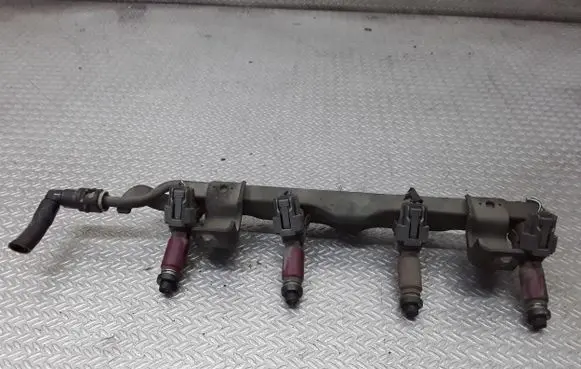 Mazda 3 I Fuel injectors set 1955003310