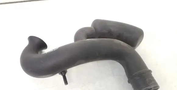 Volkswagen Up Air intake hose/pipe 04C129618F