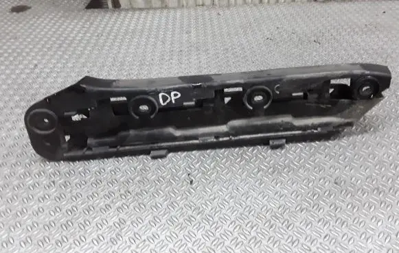 Volkswagen Touran I Front bumper mounting bracket 1T0807936