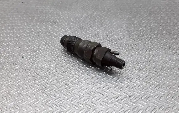 BMW 5 E39 Fuel injector KCA21S71