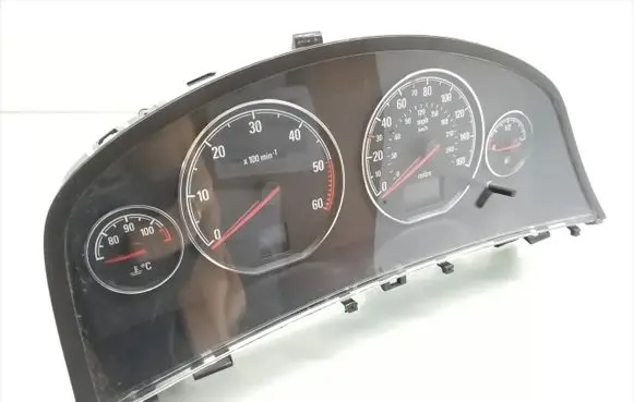 Opel Signum Speedometer (instrument cluster) 13186677CY