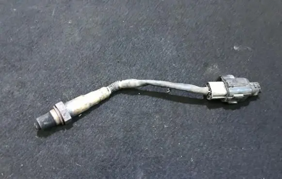 Hyundai Tucson JM Lambda probe sensor 9350931019