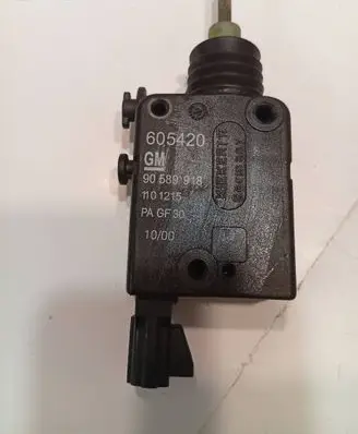 Opel Zafira A Central locking motor 90589918 1101215 605420