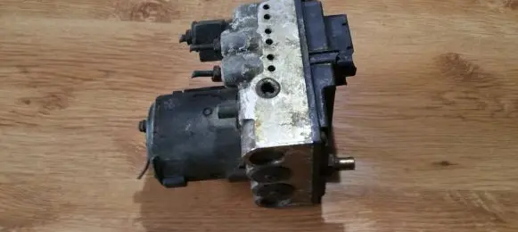Mercedes-Benz E W210 ABS Pump 0265217007 0024319712